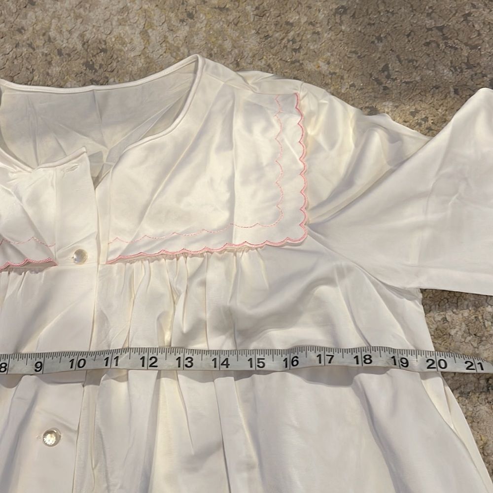1970-80s Vintage Shadowline Bridal Nylon night gown size M in EUC 100% nylon - Picture 7 of 10